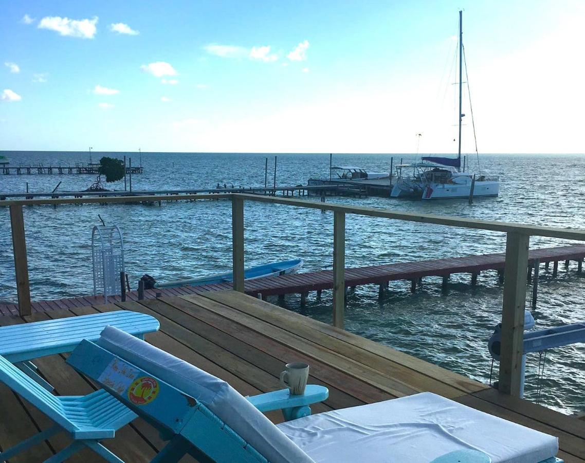 Pura Vida Inn Caye Caulker Buitenkant foto