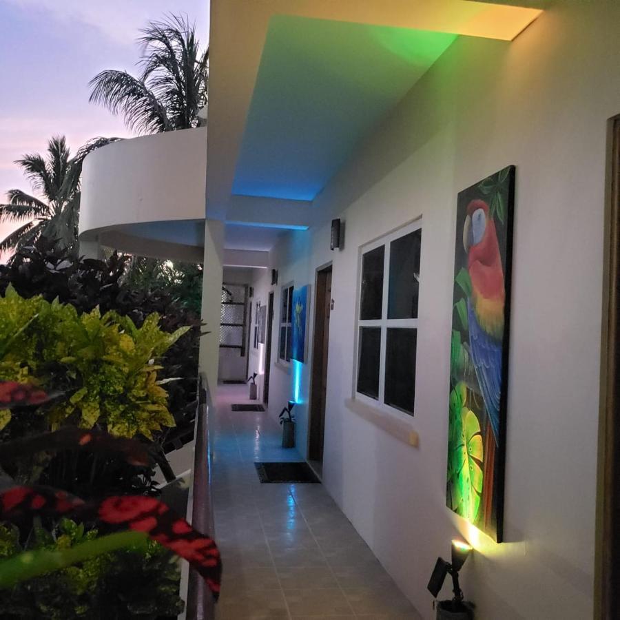 Pura Vida Inn Caye Caulker Buitenkant foto